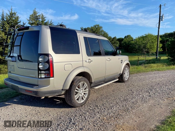 2016 Land Rover LR4 HSE Lux with VIN SALAK2V67GA788859, listed as a Copart auction lot 58374055 with 99,210 mi miles and Clean title. Bid and sale history available at DreamBid. Image 4.