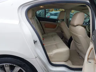 2010 Lincoln MKS with VIN 1LNHL9DR7AG605550, listed as a IAAI auction lot 41209341 with 160,000 mi miles and . Bid and sale history available at DreamBid. Image 8.