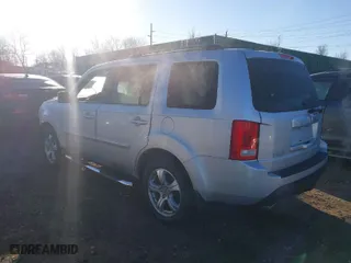2013 Honda Pilot EX-L with VIN 5FNYF4H58DB043629, listed as a IAAI auction lot 41706961 with 120,588 mi miles. Bid and sale history available at carsss.com. Image 3.