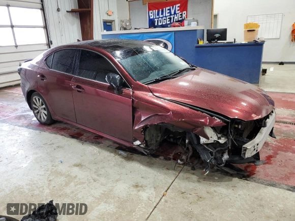 2009 Lexus IS 250 z VIN JTHCK262392028533, wystawiony jako Copart lot #57808545 z przebiegiem 111 279 mil mil oraz Szkody całkowita. Historia ofert i sprzedaży dostępna na DreamBid. Obrazek 4.