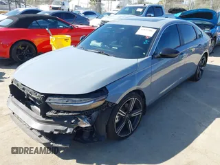 2023 Honda Accord Sport z VIN 1HGCY2F58PA055578, wystawiony jako IAAI lot #41859902 z przebiegiem 33 207 mil mil oraz . Historia ofert i sprzedaży dostępna na DreamBid. Obrazek 20.