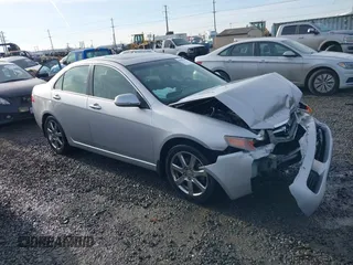 2005 Acura TSX with VIN JH4CL96855C008945, listed as a IAAI auction lot 41401109 with 111,914 mi miles. Bid and sale history available at carsss.com. Image 1.