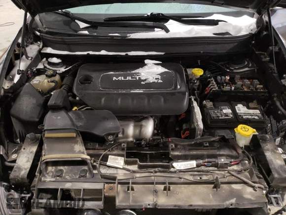 2018 Jeep Cherokee Latitude Plus with VIN 1C4PJMLB5JD535870, listed as a Copart auction lot 44624445 with 116,058 mi miles and Salvage Title. Bid and sale history available at DreamBid. Image 12.