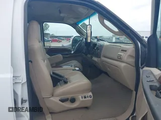 2006 Ford F-250 XL с VIN 1FTSW21P76EB12899, выставлен на аукционе IAAI как лот 42137172 с пробегом 211 705 миль миль и . История ставок и продаж доступна на DreamBid. Изображение 5.
