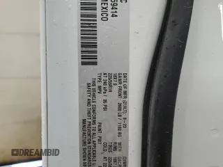 2023 Jeep Compass Latitude Lux z VIN 3C4NJDFN0PT559414, wystawiony jako Copart lot #48140005 z przebiegiem 21 559 mil mil oraz Szkoda całkowita • Salvage title. Historia ofert i sprzedaży dostępna na DreamBid. Obrazek 13.
