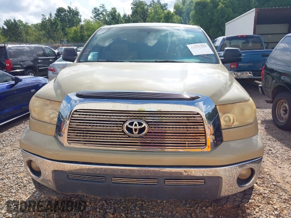 2008 Toyota Tundra z VIN 5TBEV54178S482099, wystawiony jako IAAI lot #42411224 z przebiegiem 252 317 mil mil oraz . Historia ofert i sprzedaży dostępna na DreamBid. Obrazek 12.