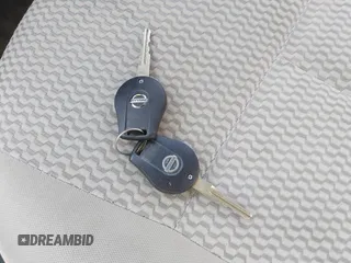 2015 Nissan Note SV z VIN 3N1CE2CP9FL352740, wystawiony jako IAAI lot #42483914 z przebiegiem 71 260 mil mil oraz . Historia ofert i sprzedaży dostępna na DreamBid. Obrazek 11.