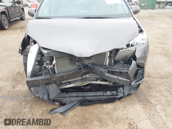 2020 Toyota Sienna LE Auto Access Seat with VIN 5TDKZ3DC6LS083567, listed as a IAAI auction lot 42401163 with 82,266 mi miles and . Bid and sale history available at DreamBid. Image 6.