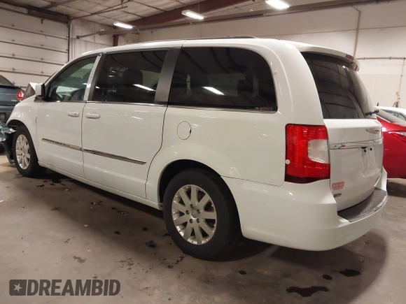 2016 Chrysler Town & Country Touring with VIN 2C4RC1BG1GR185657, listed as a IAAI auction lot 41905462 with 167,142 mi miles and . Bid and sale history available at DreamBid. Image 3.