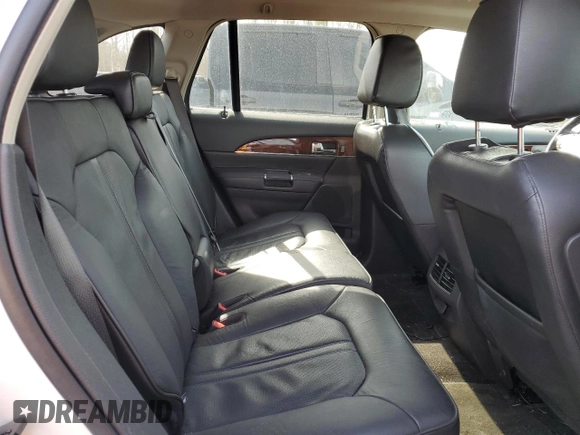 2014 Lincoln MKX with VIN 2LMDJ8JK1EBL19698, listed as a Copart auction lot 48808775 with 165,761 mi miles and Clean Title. Bid and sale history available at DreamBid. Image 11.
