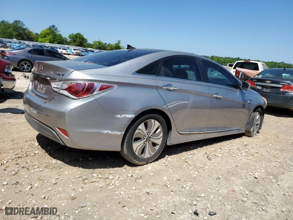 2013 Hyundai Sonata Hybrid Limited with VIN KMHEC4A42DA050464, listed as a Copart auction lot 51777245 with 0 mi miles and Salvage Title. Bid and sale history available at carsss.com. Image 3.