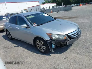2011 Honda Accord LX z VIN 1HGCP2F37BA148845, wystawiony jako IAAI lot #42424027 z przebiegiem Nie podano mil oraz . Historia ofert i sprzedaży dostępna na DreamBid. Obrazek 1.