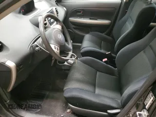 2006 Scion xA z VIN JTKKT604865005909, wystawiony jako Copart lot #56465415 z przebiegiem 137 601 mil mil oraz Czysty tytuł • Clean title. Historia ofert i sprzedaży dostępna na DreamBid. Obrazek 7.