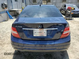 2013 Mercedes-Benz C 250 Sport с VIN WDDGF4HB7DA856850, выставлен на аукционе Copart как лот 63709195 с пробегом 196 091 миль миль и Чистый • Clean title. История ставок и продаж доступна на DreamBid. Изображение 6.