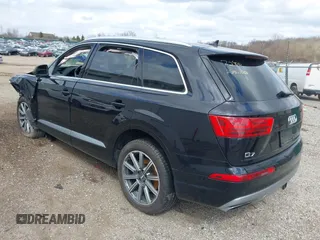 2018 Audi Q7 Prestige z VIN WA1VAAF75JD025929, wystawiony jako IAAI lot #41976794 z przebiegiem 89 640 mil mil oraz . Historia ofert i sprzedaży dostępna na DreamBid. Obrazek 3.
