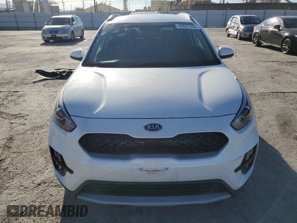 2020 Kia Niro LX with VIN KNDCB3LCXL5423481, listed as a Copart auction lot 45667435 with 77,094 mi miles and Salvage Title. Bid and sale history available at carsss.com. Image 5.