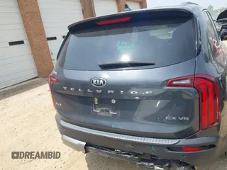 2020 Kia Telluride EX with VIN 5XYP3DHC3LG049879, listed as a IAAI auction lot 42406513 with 87,025 mi miles and . Bid and sale history available at DreamBid. Image 16.