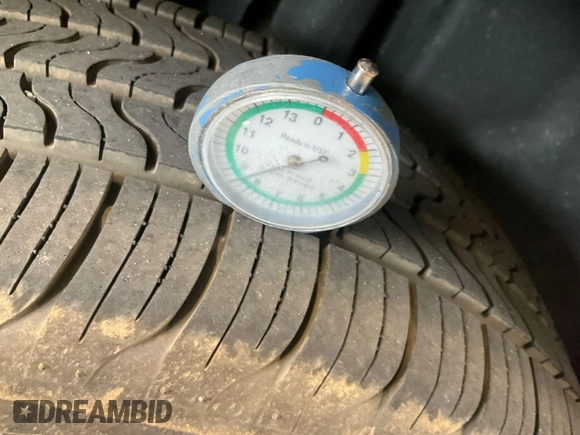 2020 Jeep Cherokee Latitude z VIN 1C4PJLCB4LD628070, wystawiony jako IAAI lot #42859811 z przebiegiem 119 307 mil mil oraz . Historia ofert i sprzedaży dostępna na DreamBid. Obrazek 7.