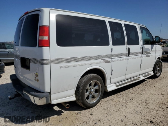 2007 Chevrolet Express Passenger z VIN 1GBFG15T471230597, wystawiony jako Copart lot #46646695 z przebiegiem 154 251 mil mil oraz Szkoda całkowita • Salvage title. Historia ofert i sprzedaży dostępna na DreamBid. Obrazek 3.