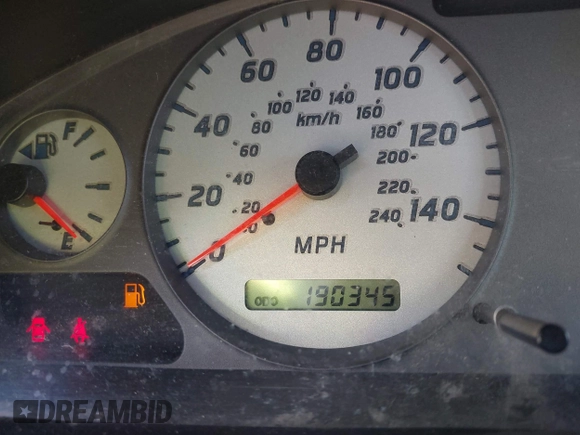 2001 Nissan Sentra SE z VIN 3N1BB51D61L127666, wystawiony jako IAAI lot #42400126 z przebiegiem 190 345 mil mil oraz . Historia ofert i sprzedaży dostępna na DreamBid. Obrazek 7.