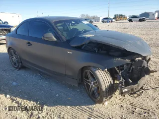 2013 BMW 1 Series 135i z VIN WBAUC9C53DVY60727, wystawiony jako Copart lot #88213475 z przebiegiem 30 316 mil mil oraz Szkoda całkowita • Salvage title. Historia ofert i sprzedaży dostępna na DreamBid. Obrazek 4.