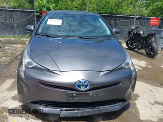 2016 Toyota Prius Two z VIN JTDKBRFU2G3014010, wystawiony jako IAAI lot #42254617 z przebiegiem 171 521 mil mil oraz . Historia ofert i sprzedaży dostępna na DreamBid. Obrazek 12.