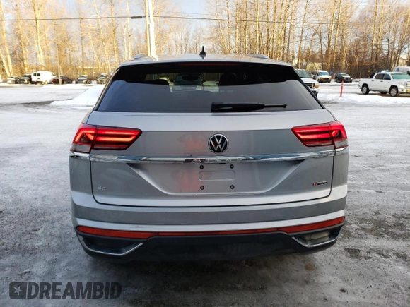 2021 Volkswagen Atlas SE with VIN 1V2LC2CA8MC240386, listed as a Copart auction lot 79628244 with 32,747 mi miles and Clean title. Bid and sale history available at DreamBid. Image 6.
