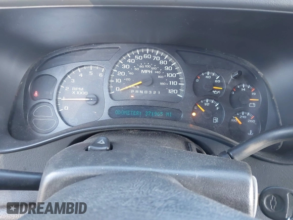 2006 GMC Sierra 1500 with VIN 2GTEC13N661293443, listed as a IAAI auction lot 41635774 with 371,965 mi miles and . Bid and sale history available at DreamBid. Image 7.