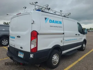 2020 Ford Transit Cargo с VIN 1FTBR2YG9LKB09125, выставлен на аукционе IAAI как лот 42720871 с пробегом 98 738 миль миль и . История ставок и продаж доступна на DreamBid. Изображение 16.
