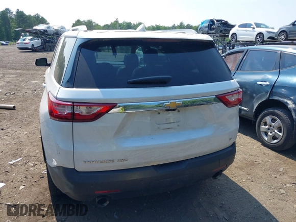 2018 Chevrolet Traverse LT Leather with VIN 1GNEVHKWXJJ225035, listed as a IAAI auction lot 39736687 with 89,973 mi miles. Bid and sale history available at carsss.com. Image 16.