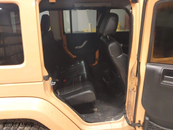 2012 Jeep Wrangler Unlimited Sahara with VIN 1C4HJWEG0CL173304, listed as a IAAI auction lot 41853457 with 278,324 mi miles. Bid and sale history available at carsss.com. Image 8.