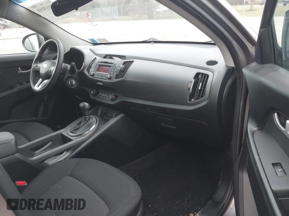 2012 Kia Sportage LX with VIN KNDPB3A28C7332354, listed as a IAAI auction lot 41933058 with 75,938 mi miles. Bid and sale history available at carsss.com. Image 5.