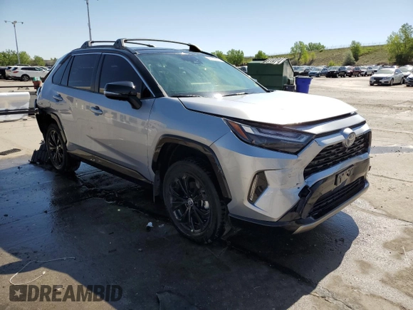 2023 Toyota RAV4 Hybrid XSE with VIN JTME6RFV3PD543597, listed as a Copart auction lot 56715555 with 33,092 mi miles and Salvage title. Bid and sale history available at DreamBid. Image 4.