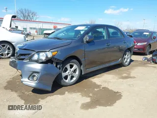 2011 Toyota Corolla L with VIN 2T1BU4EE2BC698659, listed as a IAAI auction lot 41883363 with 191,298 mi miles. Bid and sale history available at carsss.com. Image 18.
