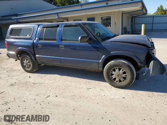 2004 GMC Sonoma SLS with VIN 1GTDT13X14K146828, listed as a Copart auction lot 74506264 with 138,980 mi miles and Salvage Title. Bid and sale history available at carsss.com. Image 4.
