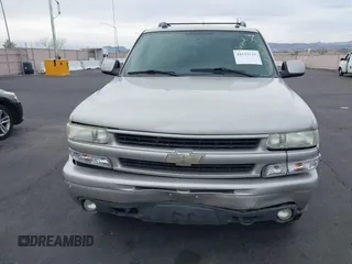 2005 Chevrolet Tahoe LT z VIN 1GNEK13T55R136601, wystawiony jako IAAI lot #41819629 z przebiegiem 220 074 mil mil oraz . Historia ofert i sprzedaży dostępna na DreamBid. Obrazek 6.