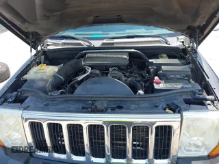 2008 Jeep Commander Sport z VIN 1J8HG48K08C132383, wystawiony jako IAAI lot #42600242 z przebiegiem 167 206 mil mil oraz . Historia ofert i sprzedaży dostępna na DreamBid. Obrazek 10.