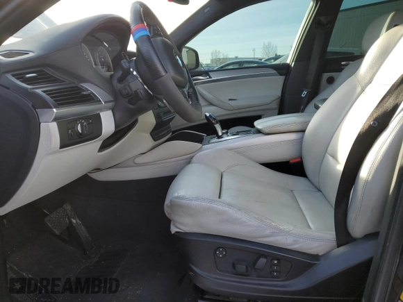 2010 BMW X6 M with VIN 5YMGZ0C57ALK13322, listed as a Copart auction lot 84522144 with 166,677 mi miles and Clean Title. Bid and sale history available at carsss.com. Image 7.