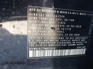 2023 Volkswagen Tiguan SE z VIN 3VVMB7AX7PM032629, wystawiony jako IAAI lot #41441468 z przebiegiem 52 518 mil mil oraz . Historia ofert i sprzedaży dostępna na DreamBid. Obrazek 9.