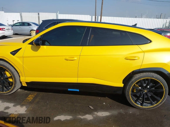 2022 Lamborghini Urus z VIN ZPBUA1ZL7NLA19290, wystawiony jako IAAI lot #41633013 z przebiegiem 17 566 mil mil oraz . Historia ofert i sprzedaży dostępna na DreamBid. Obrazek 15.