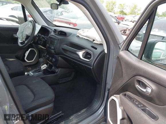 2020 Jeep Renegade Sport with VIN ZACNJAAB9LPL03220, listed as a IAAI auction lot 42486314 with 100,290 mi miles and . Bid and sale history available at DreamBid. Image 5.