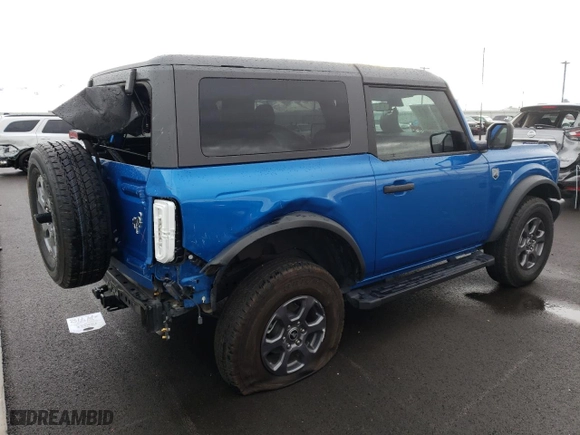 2023 Ford Bronco with VIN 1FMDE5AP0PLB19702, listed as a Copart auction lot 76926093 with 6,561 mi miles. Bid and sale history available at carsss.com. Image 3.