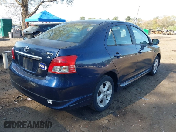 2008 Toyota Yaris with VIN JTDBT923781239191, listed as a IAAI auction lot 42175918 with 155,127 mi miles. Bid and sale history available at carsss.com. Image 4.