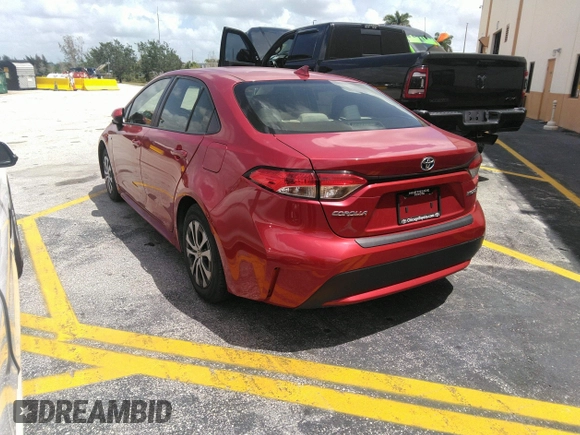 2021 Toyota Corolla Hybrid LE with VIN JTDEAMDE5MJ012662, listed as a IAAI auction lot 41421205 with 138,533 mi miles. Bid and sale history available at carsss.com. Image 3.