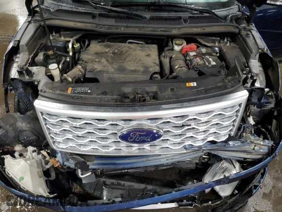 2017 Ford Explorer Platinum с VIN 1FM5K8HTXHGA83223, выставлен на аукционе Copart как лот 58633485 с пробегом 158 926 миль миль и Списание • Salvage title. История ставок и продаж доступна на DreamBid. Изображение 12.
