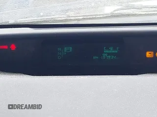 2007 Toyota Prius with VIN JTDKB20U977548064, listed as a IAAI auction lot 42040952 with 197,934 mi miles. Bid and sale history available at carsss.com. Image 7.