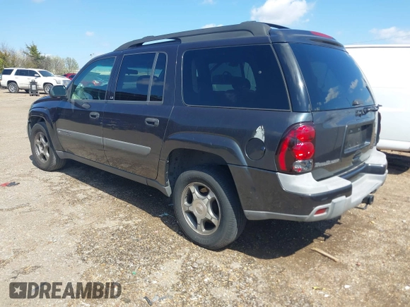2004 Chevrolet TrailBlazer EXT LT with VIN 1GNET16S046124176, listed as a IAAI auction lot 41784048 with 186,297 mi miles. Bid and sale history available at carsss.com. Image 3.