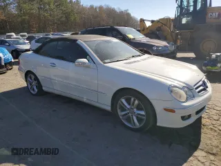 2007 Mercedes-Benz CLK 350 with VIN WDBTK56F97F207122, listed as a Copart auction lot 85791364 with 124,674 mi miles and Clean Title. Bid and sale history available at DreamBid. Image 4.