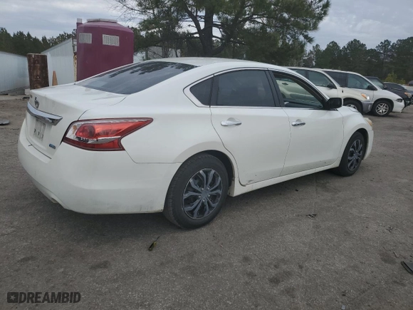 2013 Nissan Altima 2.5 S with VIN 1N4AL3AP3DN577239, listed as a Copart auction lot 86365744 with 198,462 mi miles and Salvage Title. Bid and sale history available at carsss.com. Image 3.