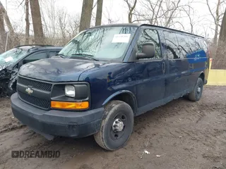 2008 Chevrolet Express Passenger z VIN 1GAHG39K681190793, wystawiony jako IAAI lot #41138205 z przebiegiem 194 796 mil mil oraz . Historia ofert i sprzedaży dostępna na DreamBid. Obrazek 2.